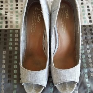 Tom's, Stella espadrilles.